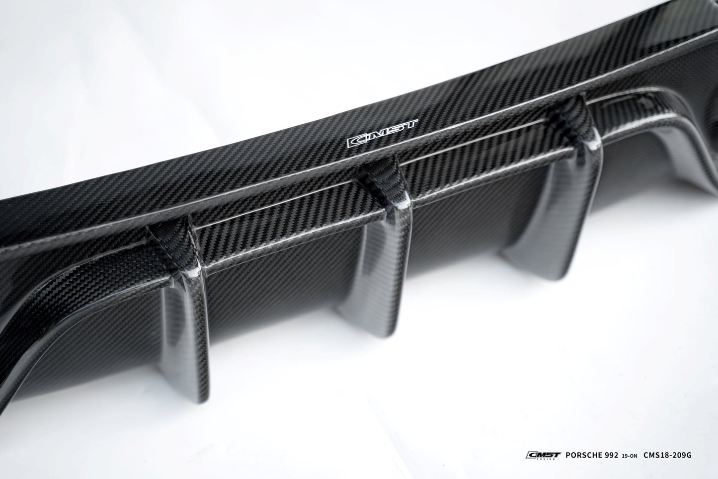 CMST Porsche 911 (992) 2019+ Dry Carbon Full Bodykit