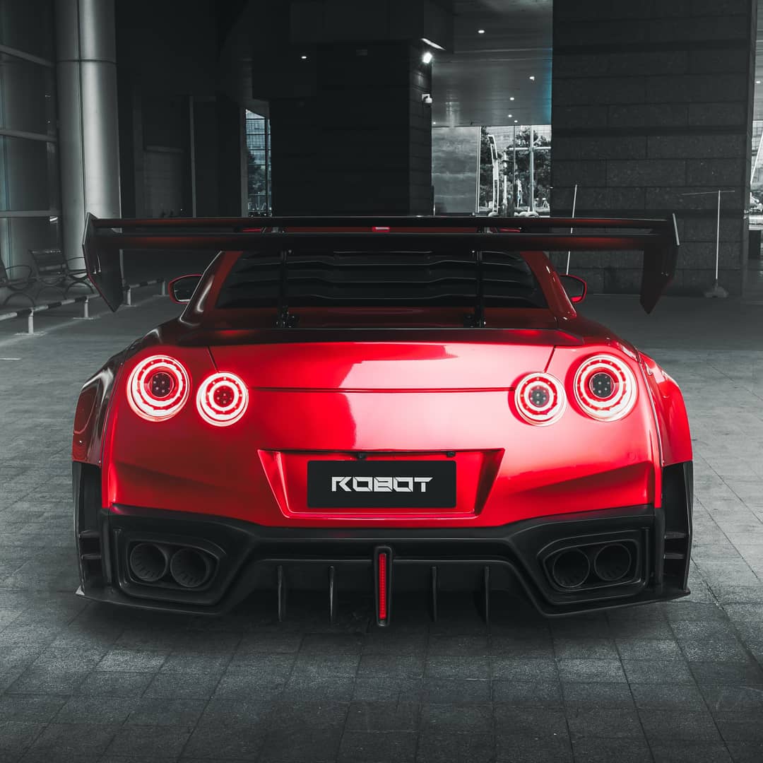 Robot Craftsman Nissan GTR Body Kit R35 WIDEBODY Fibre Glass Reinforced Plastic Complete Body Kit (FRP)