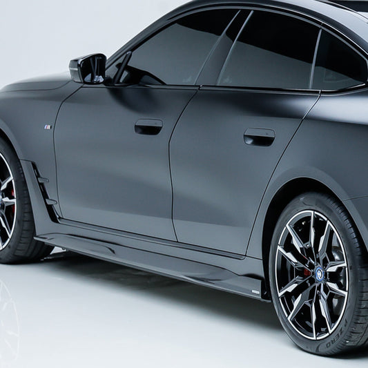 SOOQOO BMW i4 G26 BEV Carbon Fiber Side Skirt